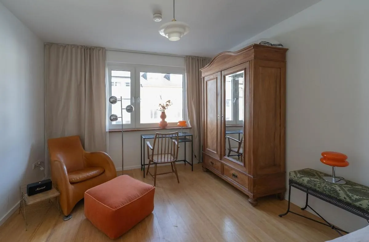 Ruhige Lage Apartment In Unterbilk 뒤셀도르프 0*,  독일