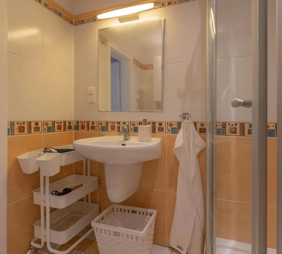 Ruhige Lage Apartment In Unterbilk 杜塞尔多夫